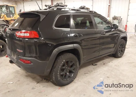 2014 Jeep Cherokee Trailhawk z USA, uszkodzony, nr VIN 1C4PJMBS0EW303740